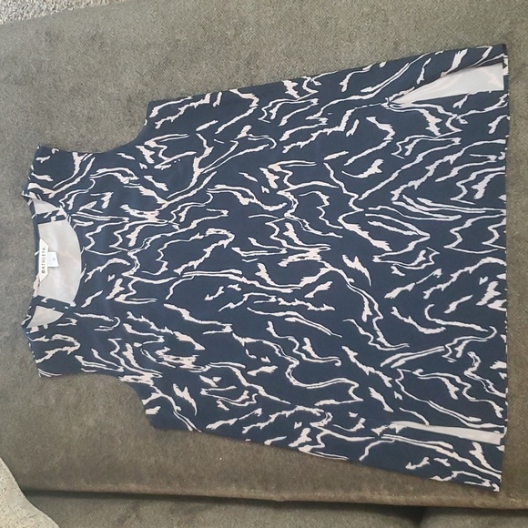 3/$15 Athleta tunic top size XS - Picture 1 of 4